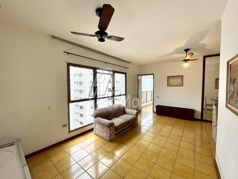 Apartamento à venda com 3 quartos, 95m² - Foto 4