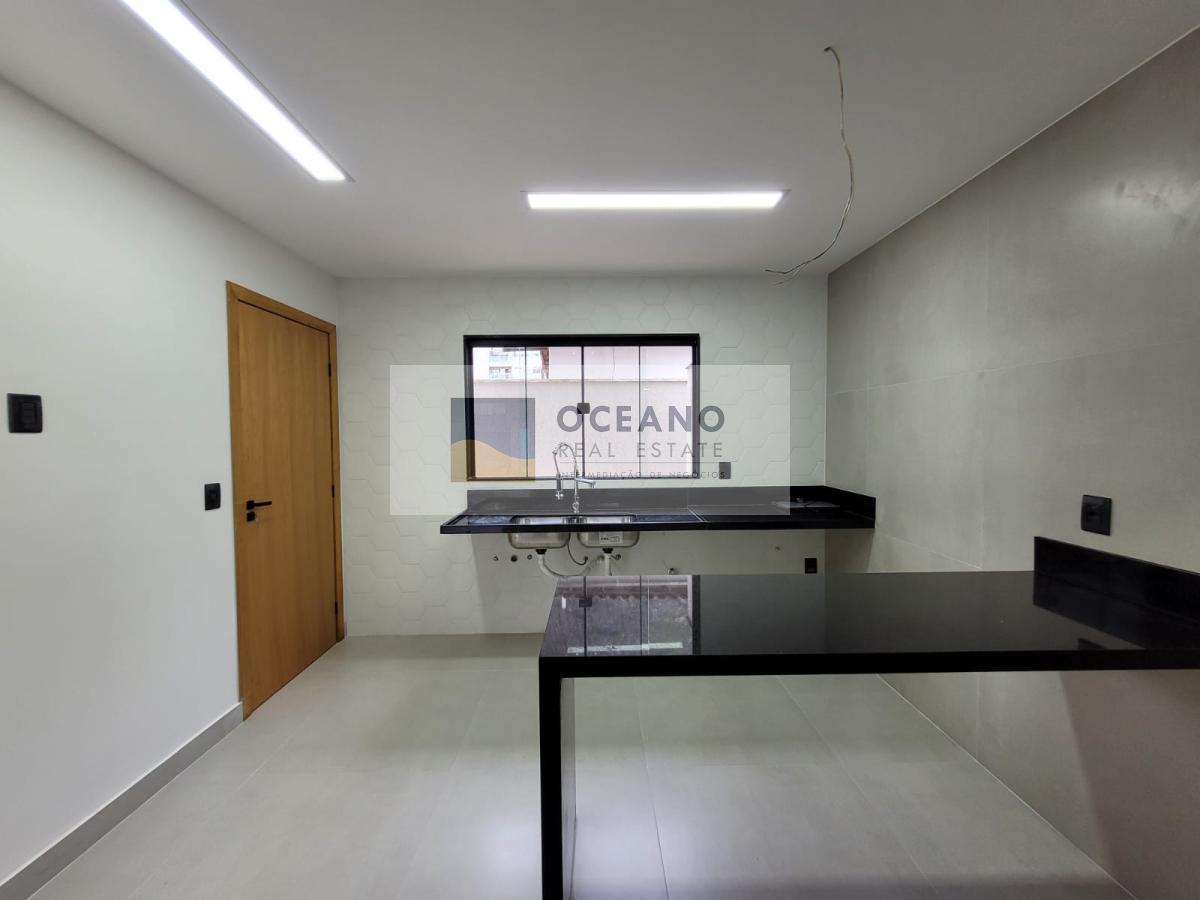 Casa de Condomínio à venda com 4 quartos, 215m² - Foto 24