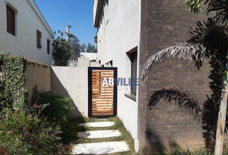 Casa de Condomínio à venda e aluguel com 5 quartos, 390m² - Foto 17