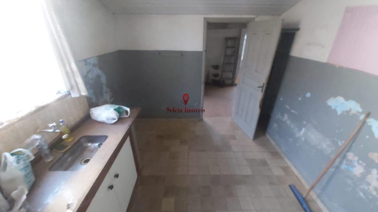 Casa à venda com 3 quartos, 150m² - Foto 8