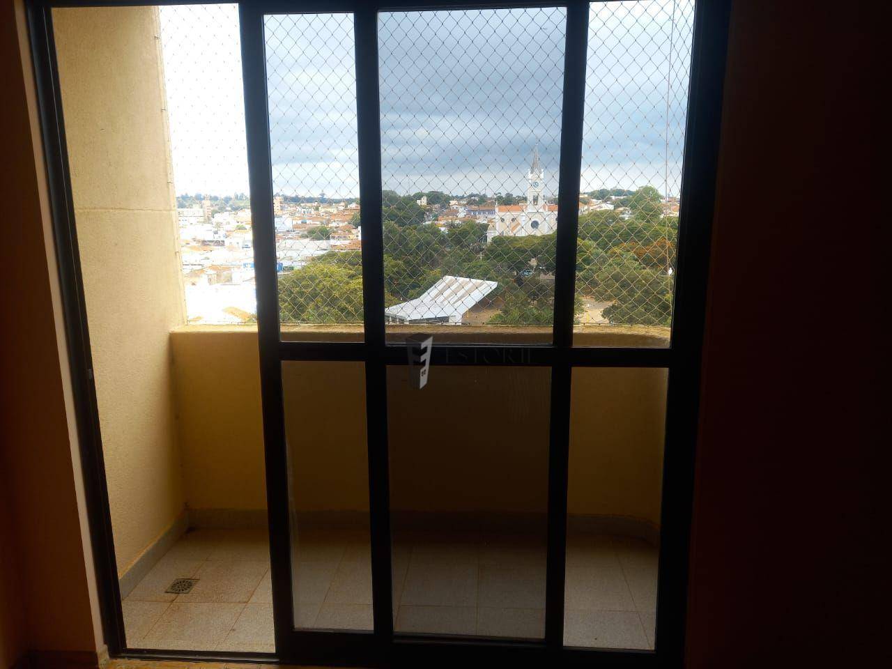 Apartamento para alugar com 2 quartos - Foto 4