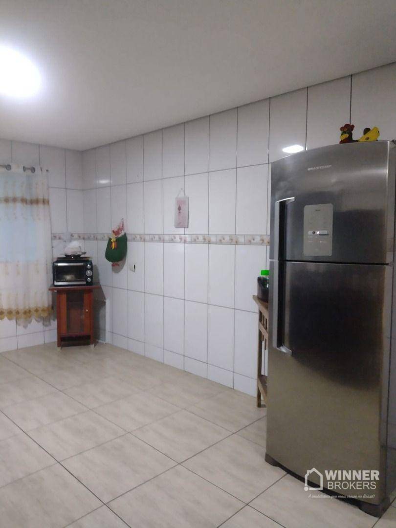 Sobrado à venda com 4 quartos, 220m² - Foto 4