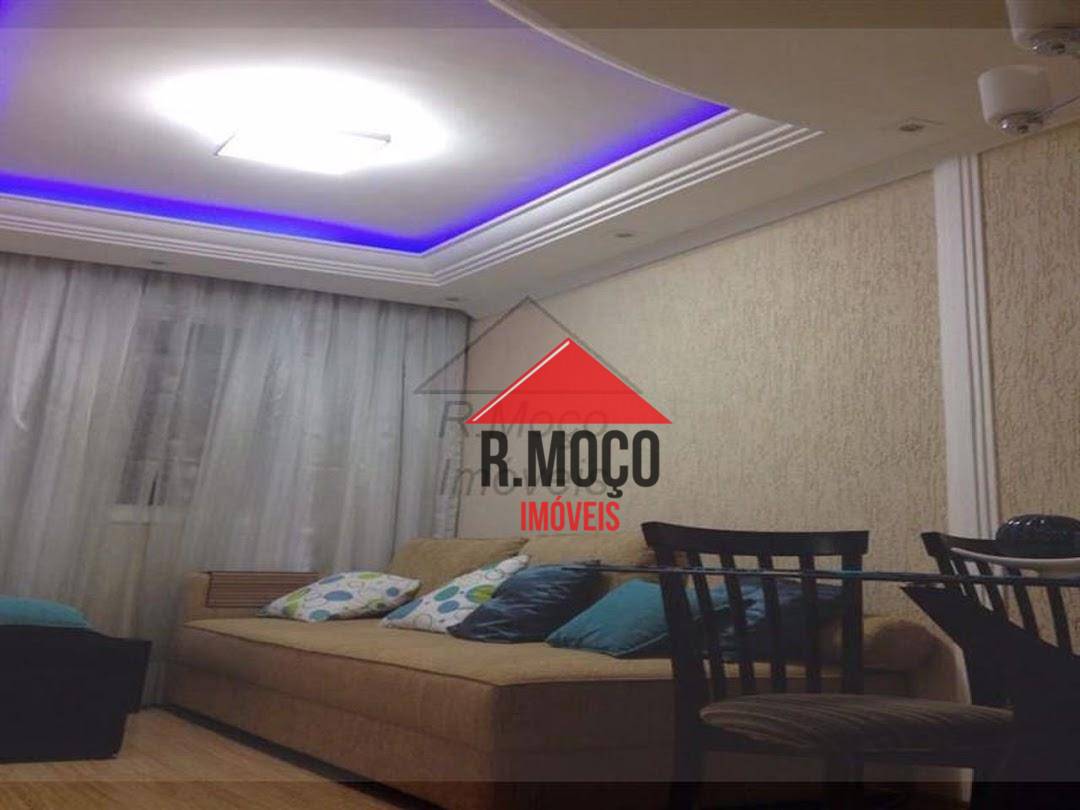 Apartamento à venda com 2 quartos, 42m² - Foto 2