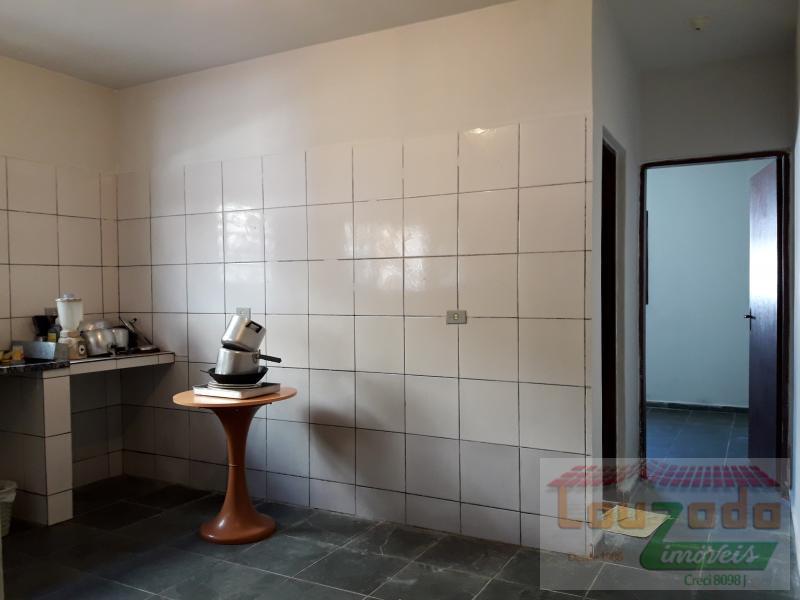 Casa à venda com 2 quartos, 144m² - Foto 18