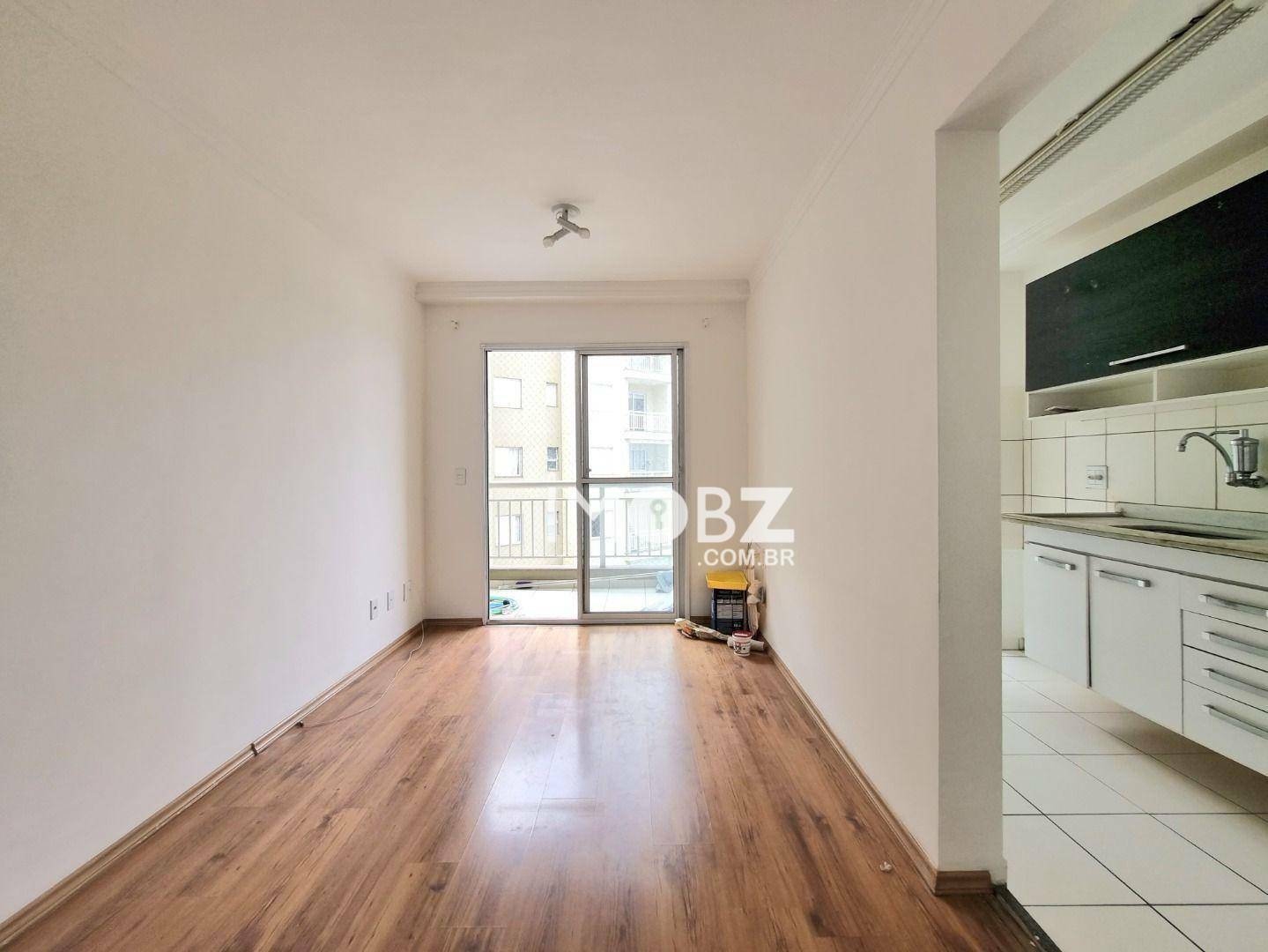 Apartamento à venda com 2 quartos, 55m² - Foto 2