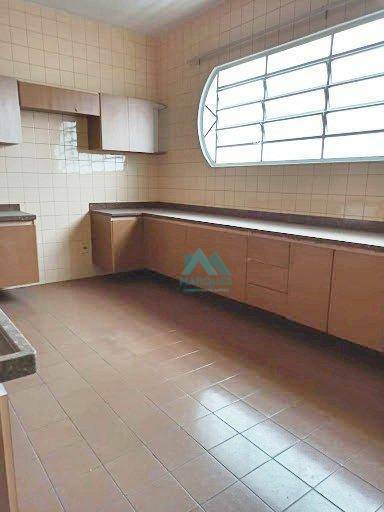 Sobrado à venda com 4 quartos, 240m² - Foto 10