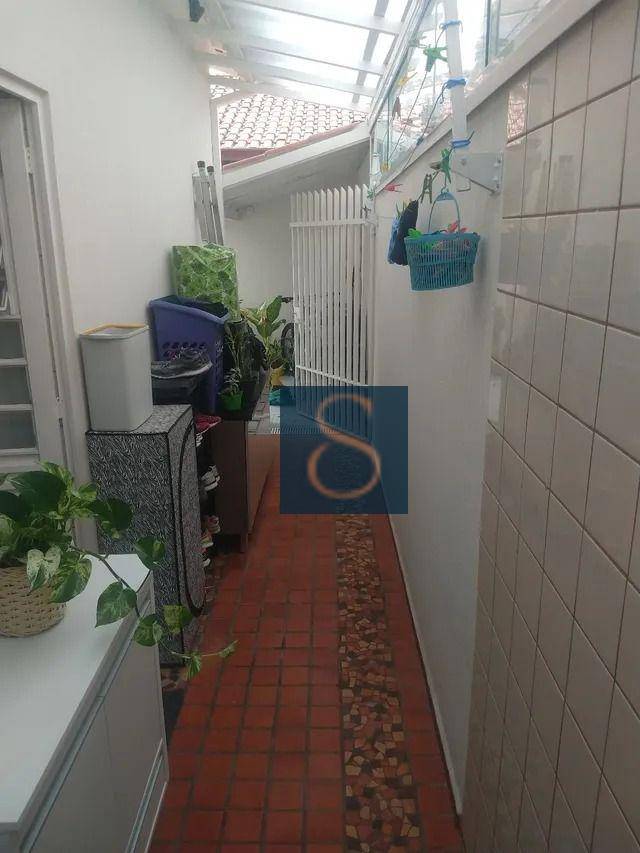 Casa à venda com 2 quartos, 80m² - Foto 14