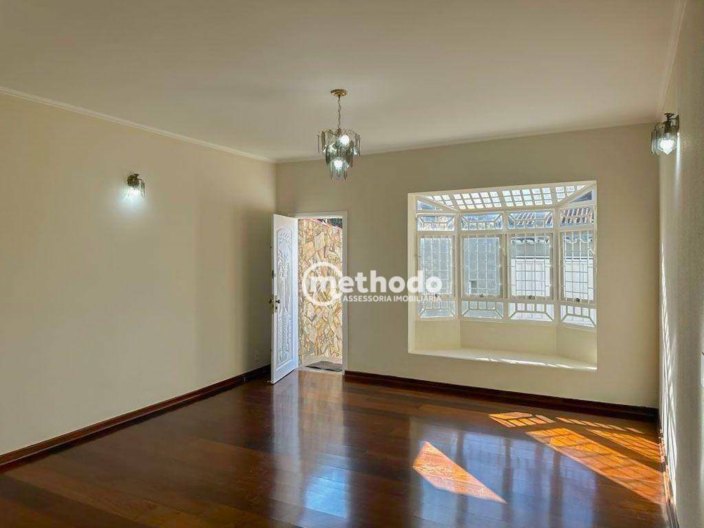 Casa à venda com 4 quartos, 187m² - Foto 5