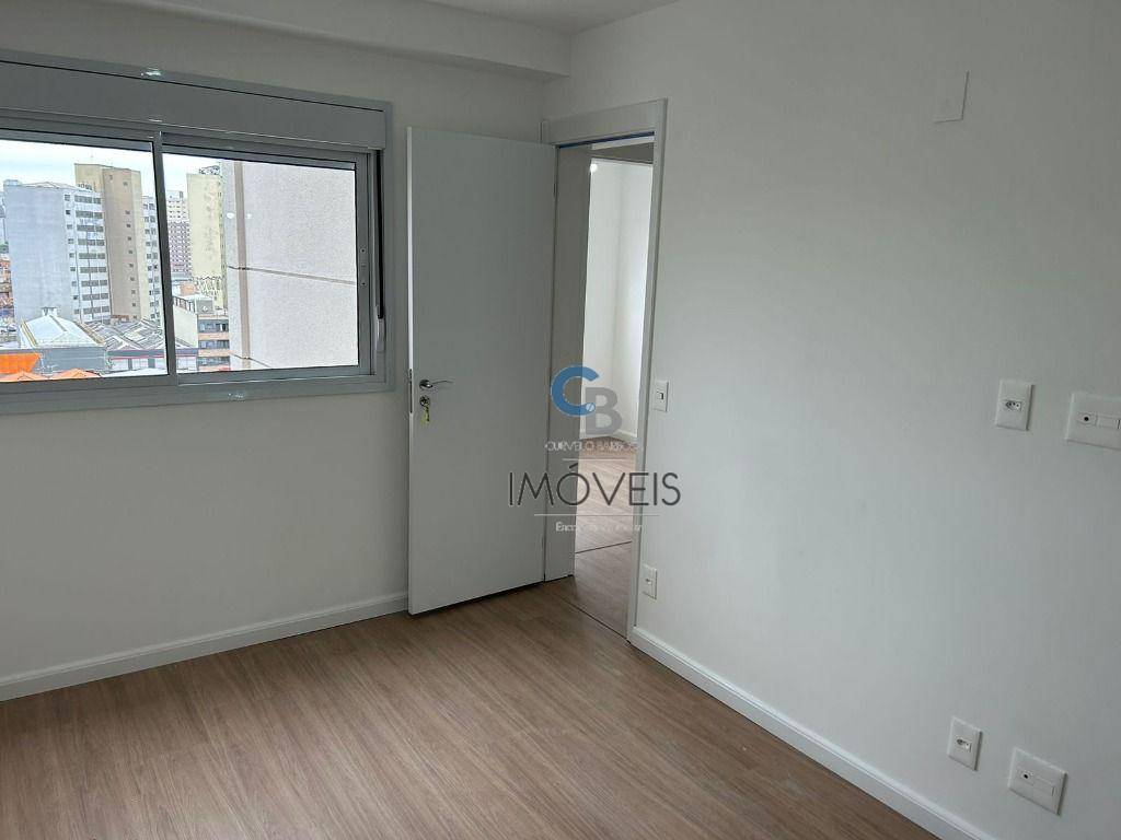 Apartamento à venda com 3 quartos, 122m² - Foto 2