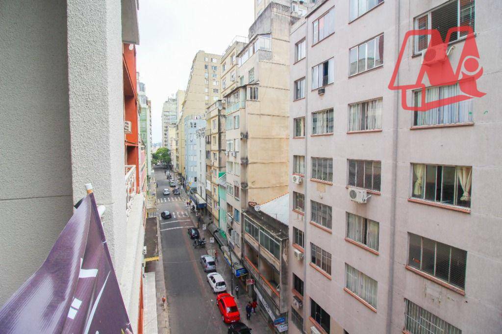 Apartamento à venda com 3 quartos, 101m² - Foto 13