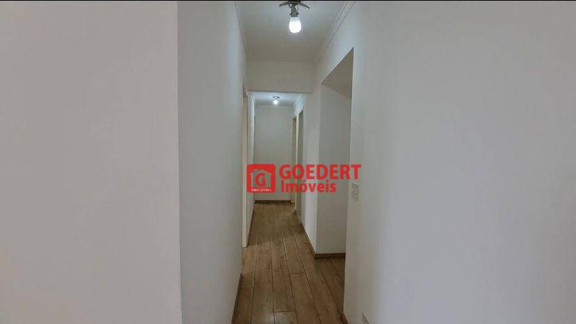 Apartamento à venda com 3 quartos, 94m² - Foto 6