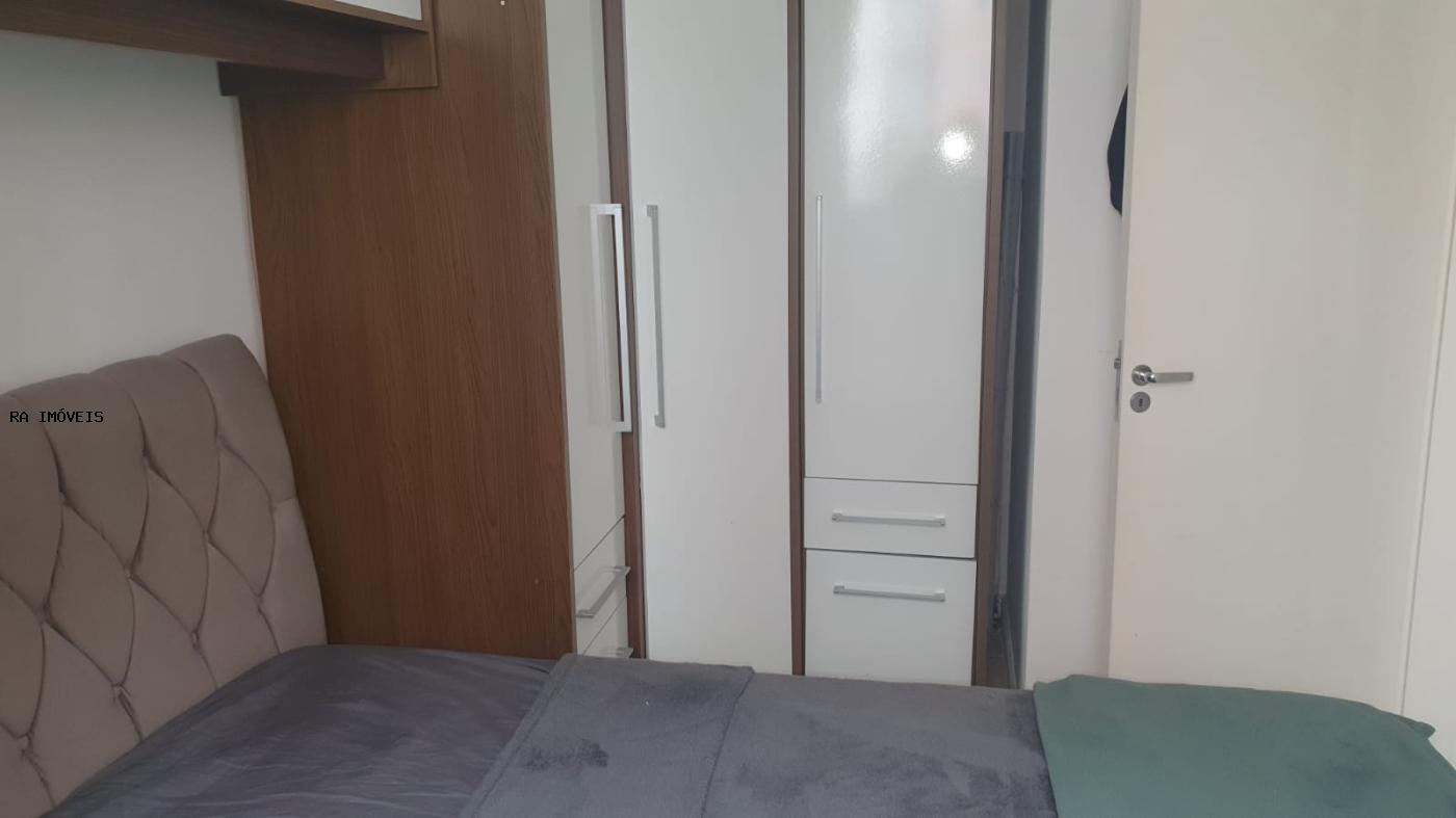 Apartamento à venda com 2 quartos, 56m² - Foto 11