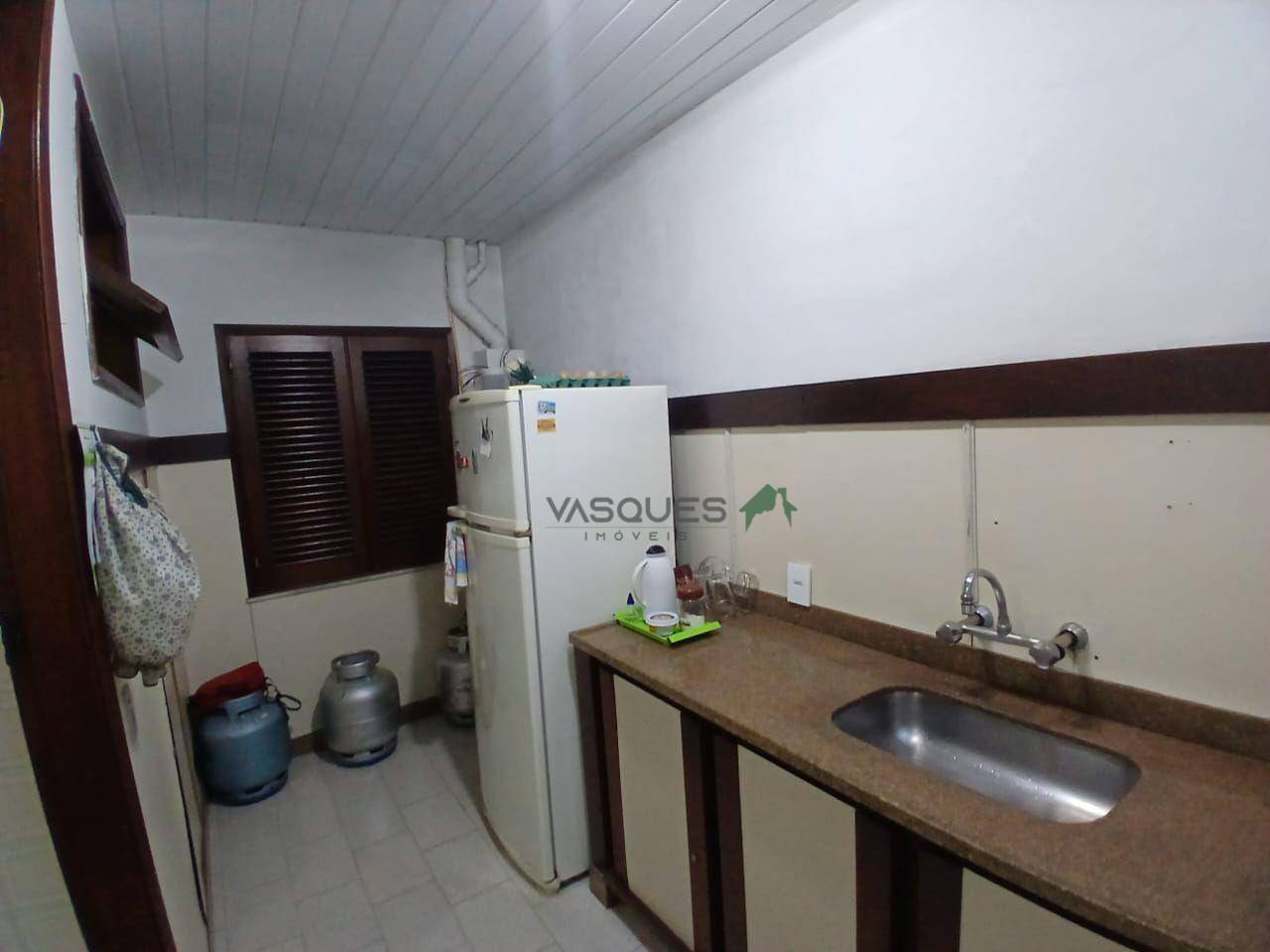 Apartamento à venda com 4 quartos, 147m² - Foto 13
