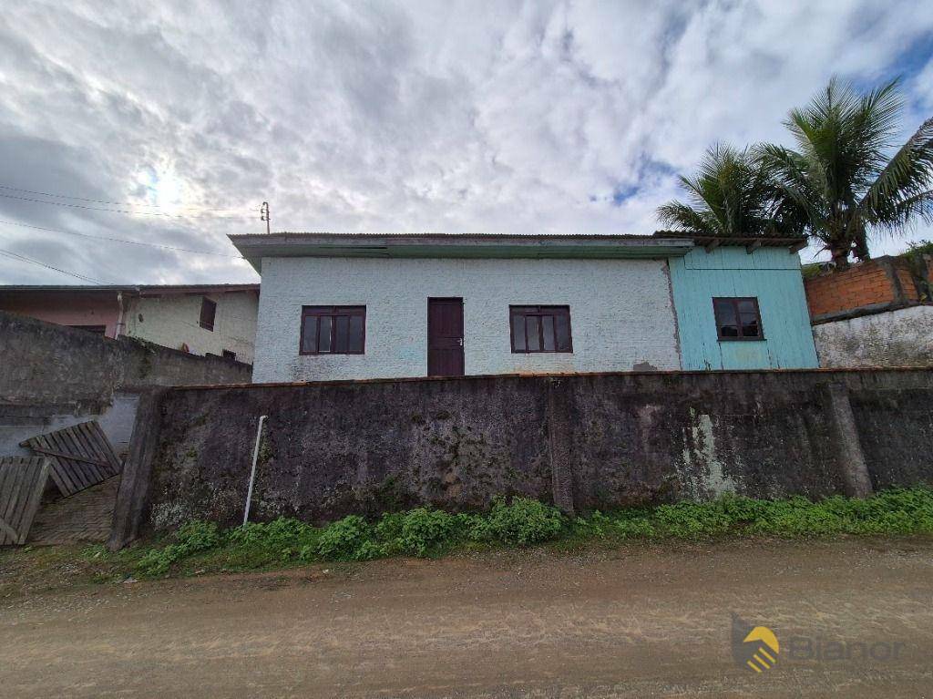 Casa à venda com 2 quartos, 52m² - Foto 11
