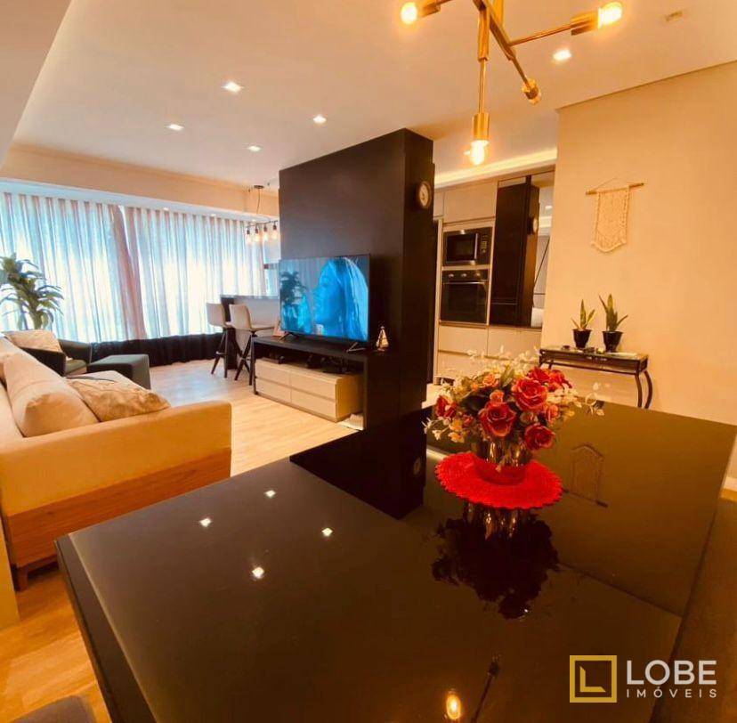 Apartamento à venda com 2 quartos, 78m² - Foto 2