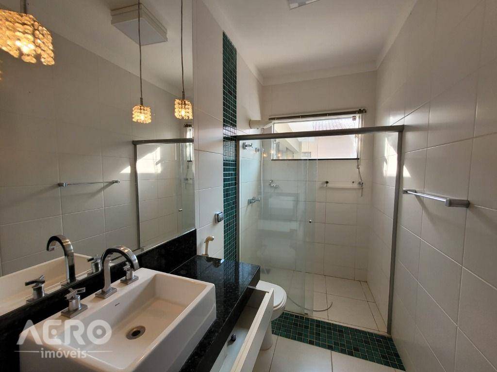 Casa à venda com 4 quartos, 414m² - Foto 24