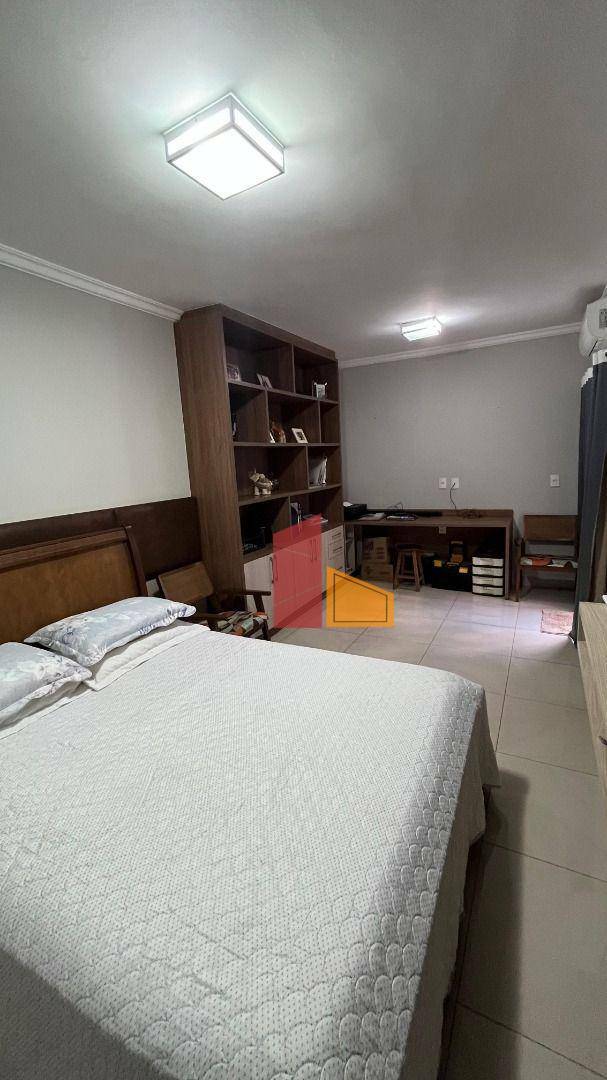 Casa à venda com 3 quartos, 156m² - Foto 4