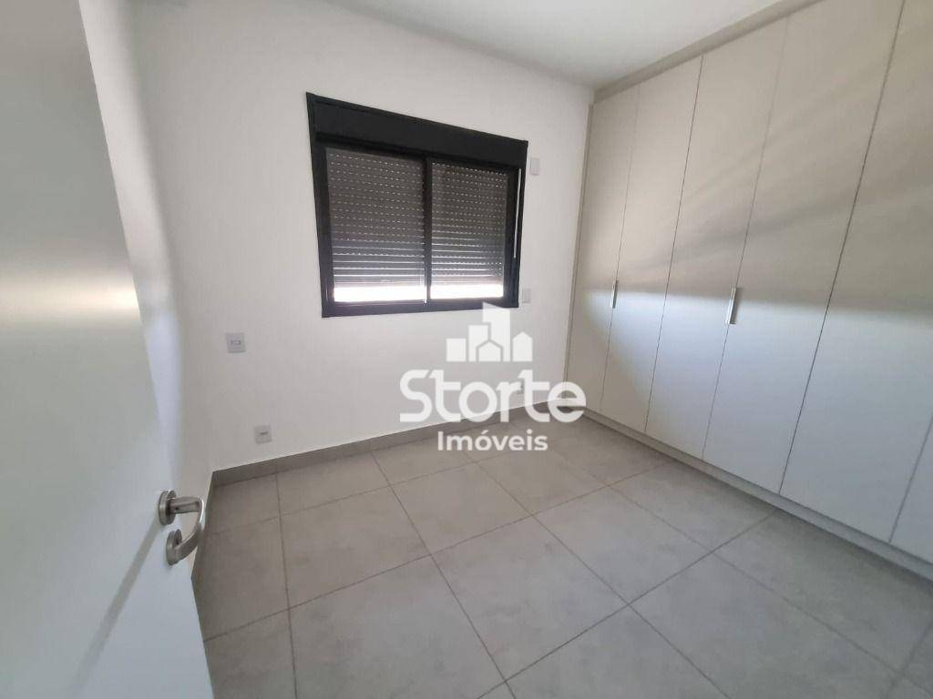 Apartamento para alugar com 3 quartos, 81m² - Foto 5