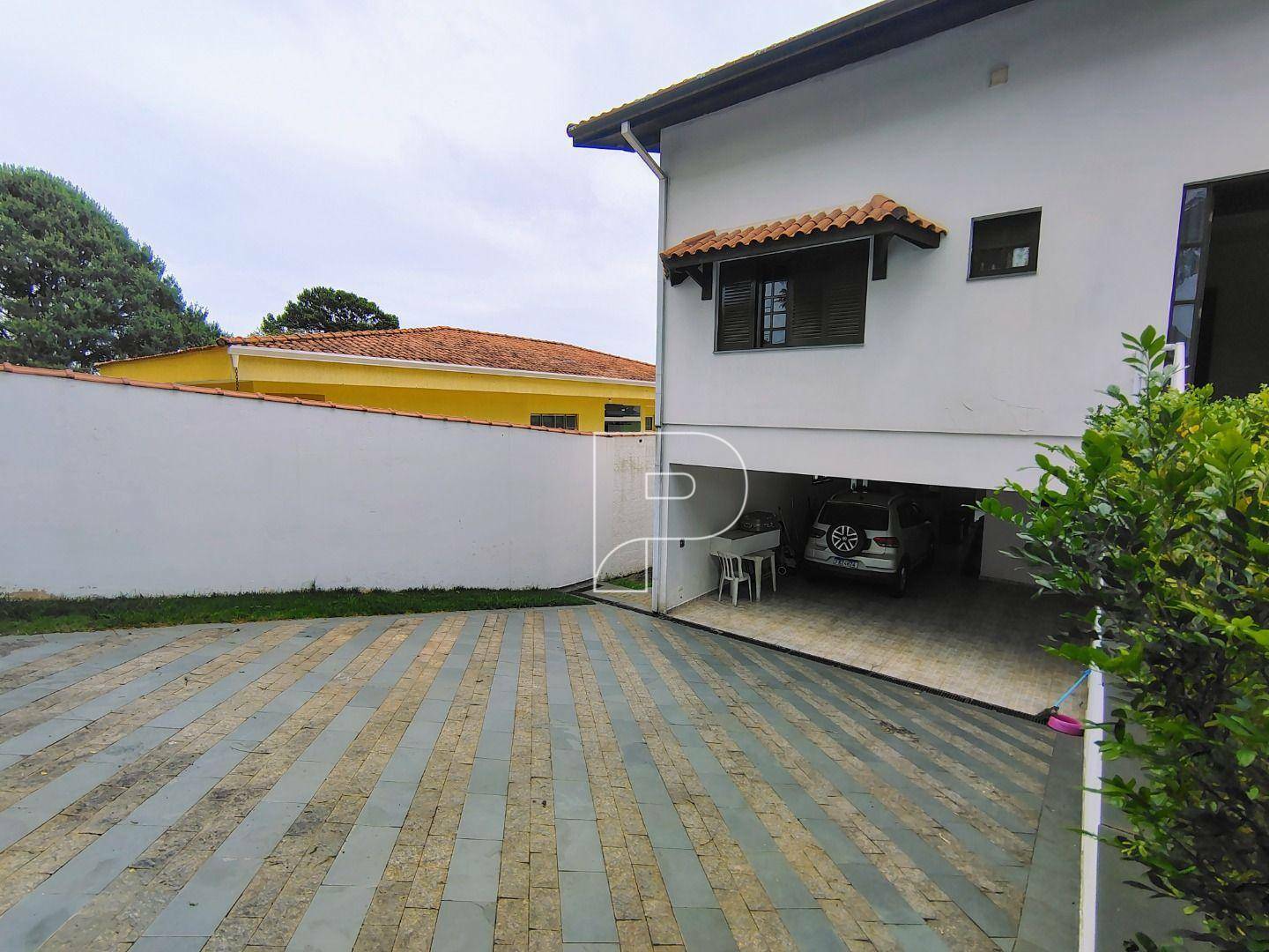 Casa de Condomínio à venda com 3 quartos, 390m² - Foto 3