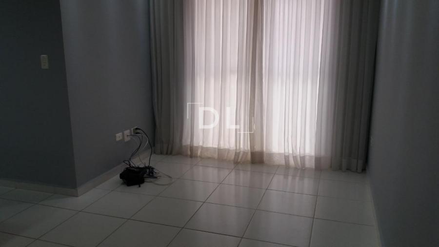 Apartamento à venda com 2 quartos, 54m² - Foto 3