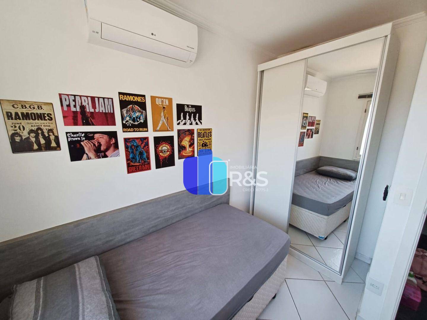 Casa de Condomínio à venda com 4 quartos, 170m² - Foto 15