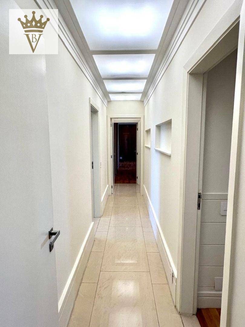 Apartamento para alugar com 3 quartos, 222m² - Foto 6