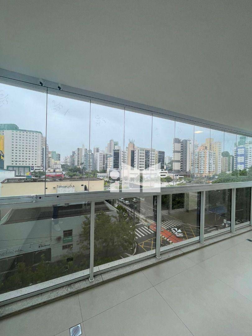 Apartamento para alugar com 3 quartos, 100m² - Foto 13