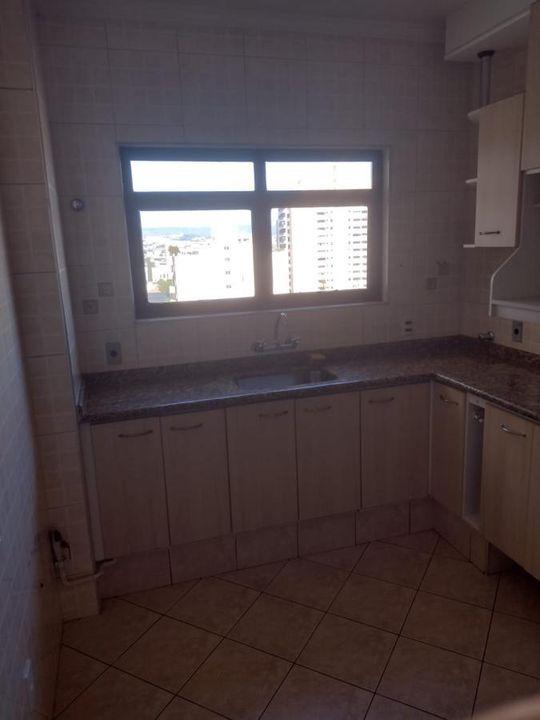 Apartamento à venda com 4 quartos, 150m² - Foto 21