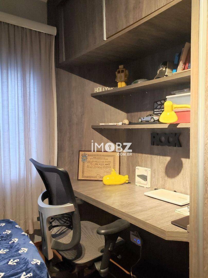 Apartamento à venda com 3 quartos, 232m² - Foto 29