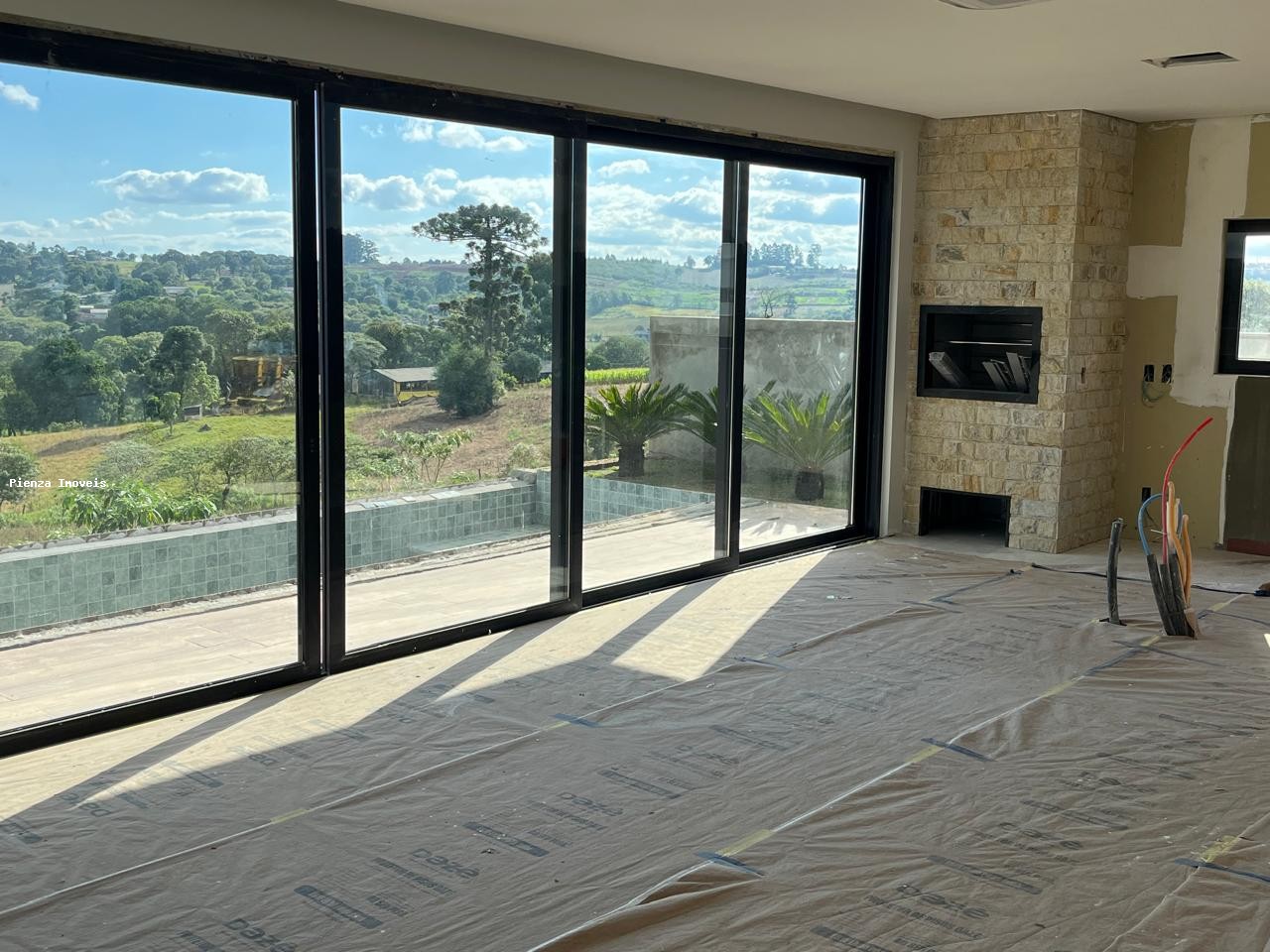 Casa à venda com 3 quartos, 316m² - Foto 16