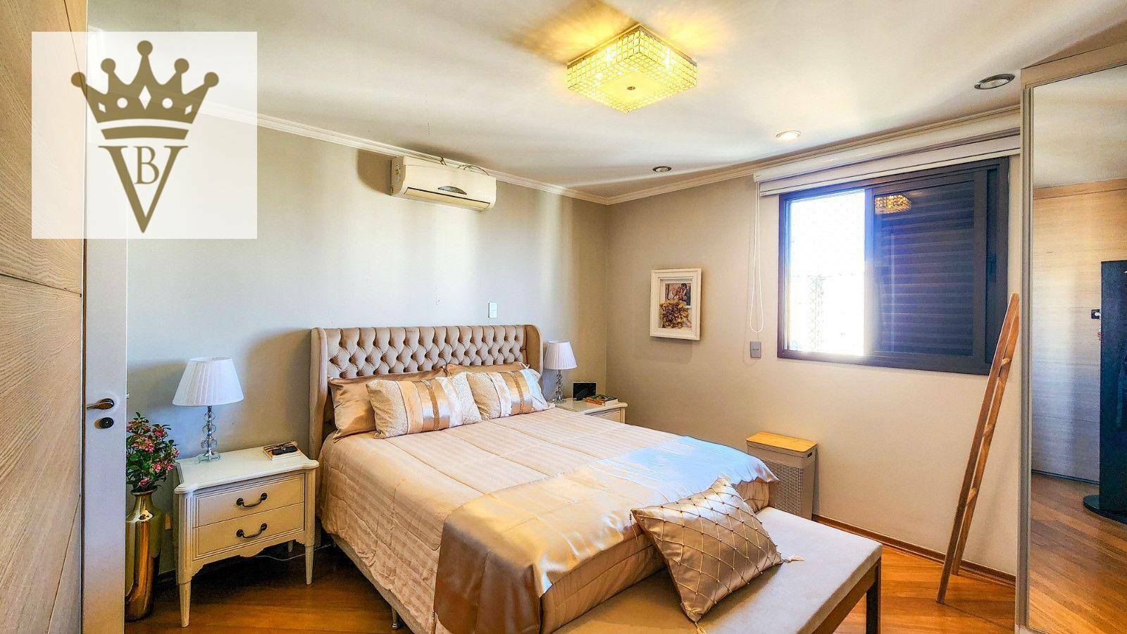 Apartamento à venda com 4 quartos, 216m² - Foto 3