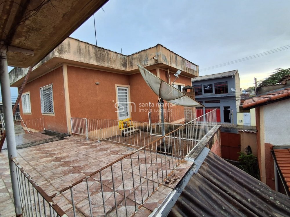 Sobrado à venda com 6 quartos, 331m² - Foto 6