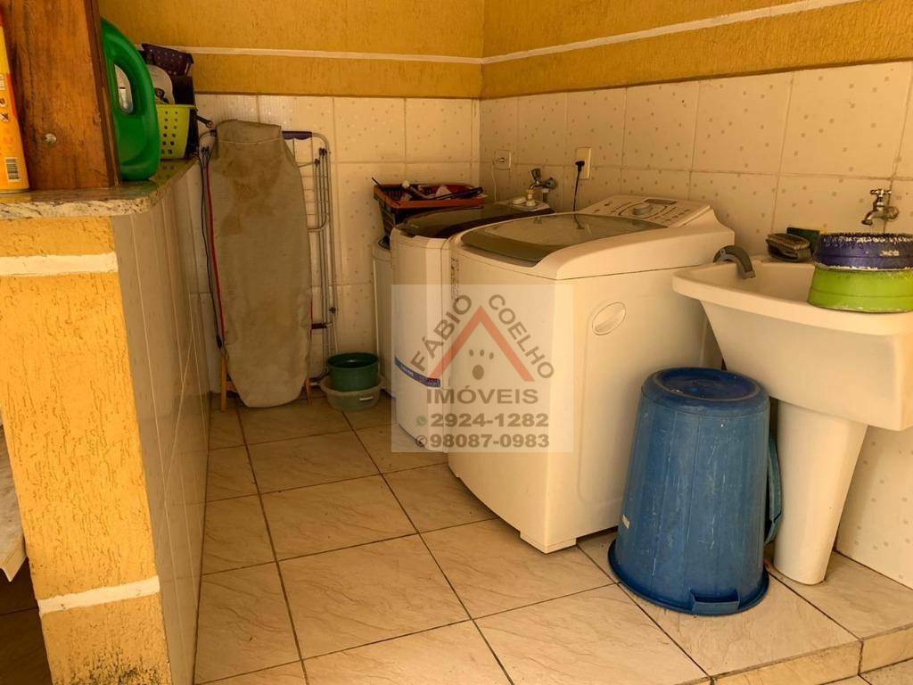 Sobrado à venda com 3 quartos, 200m² - Foto 15