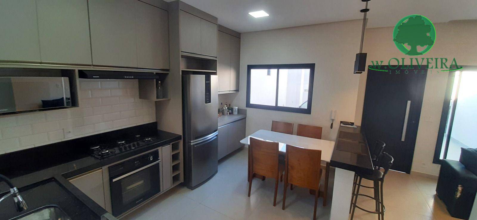 Casa à venda com 2 quartos, 69m² - Foto 14