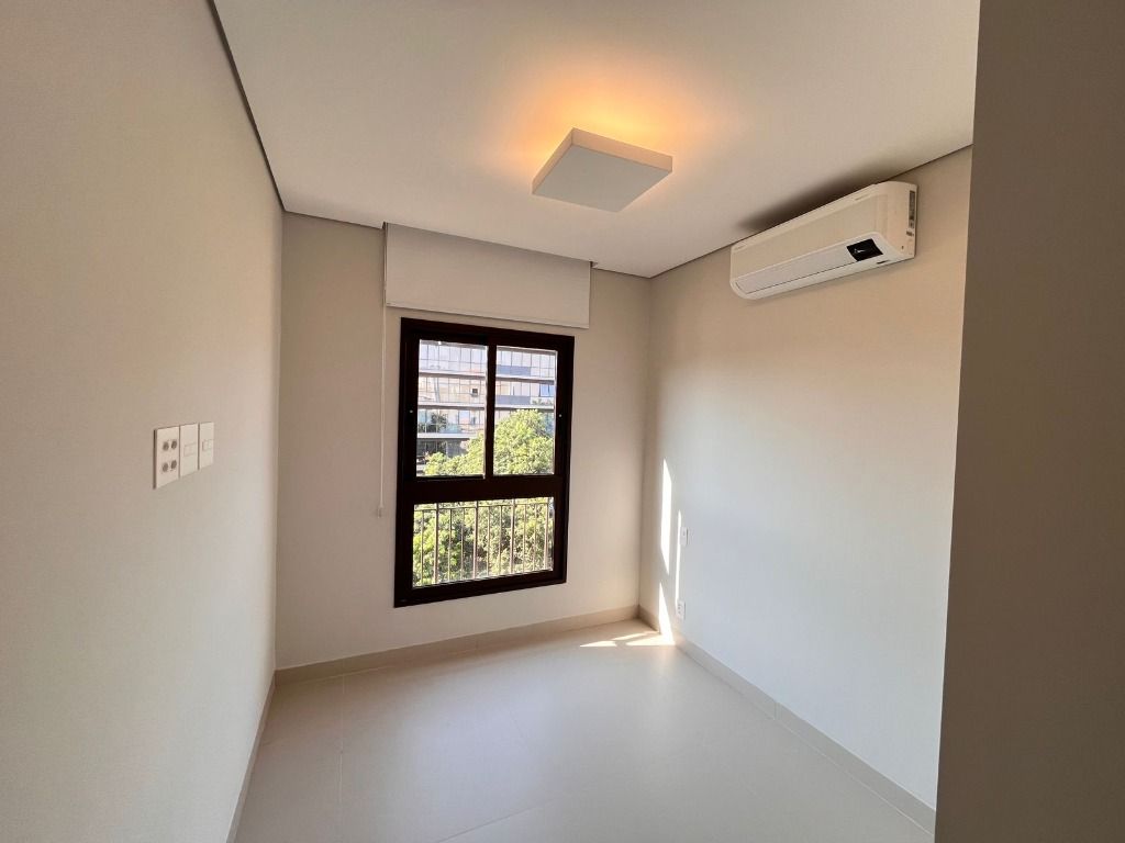 Apartamento para alugar com 2 quartos, 67m² - Foto 11