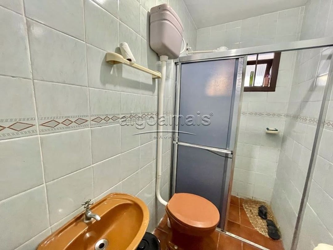 Casa à venda com 2 quartos, 130m² - Foto 13