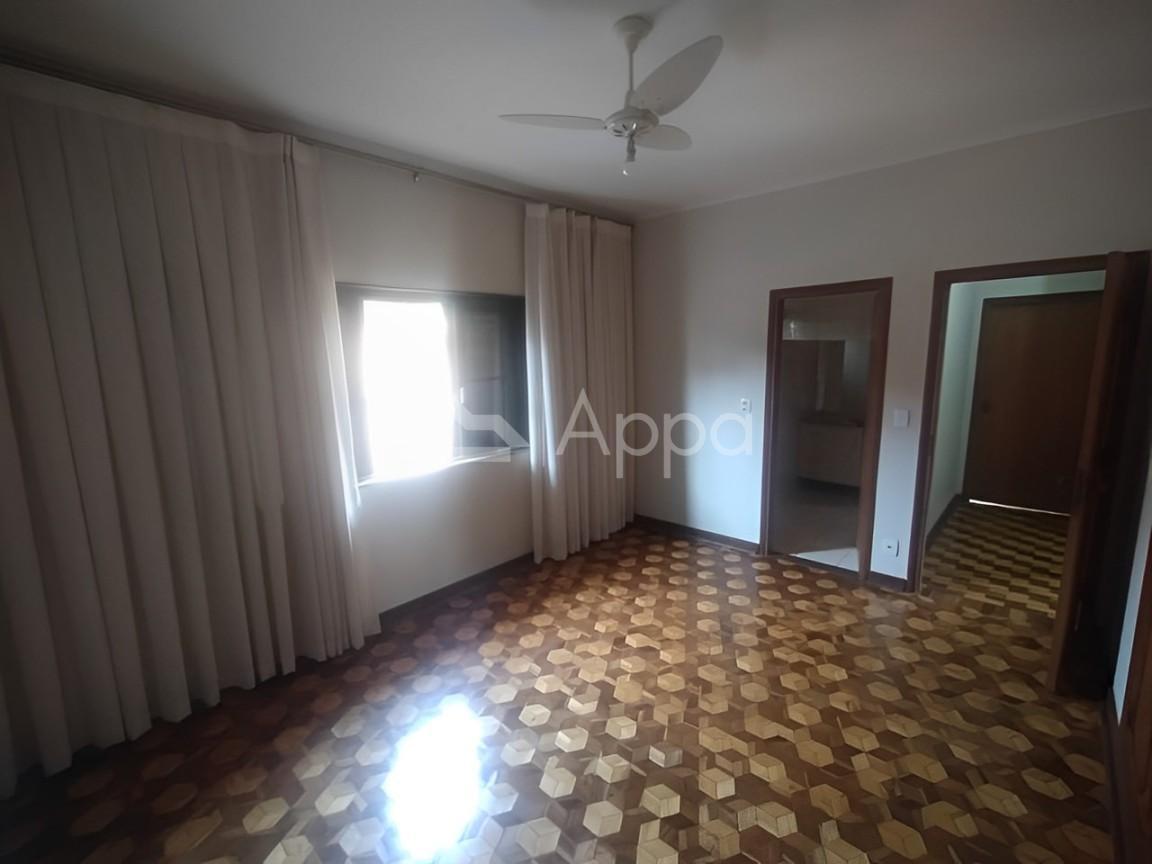 Casa para alugar com 6 quartos, 490m² - Foto 17