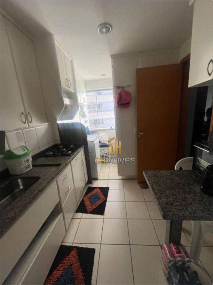 Apartamento à venda com 3 quartos, 79m² - Foto 3