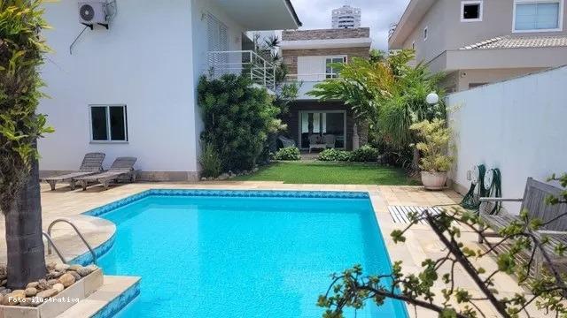 Casa à venda com 4 quartos, 660m² - Foto 4