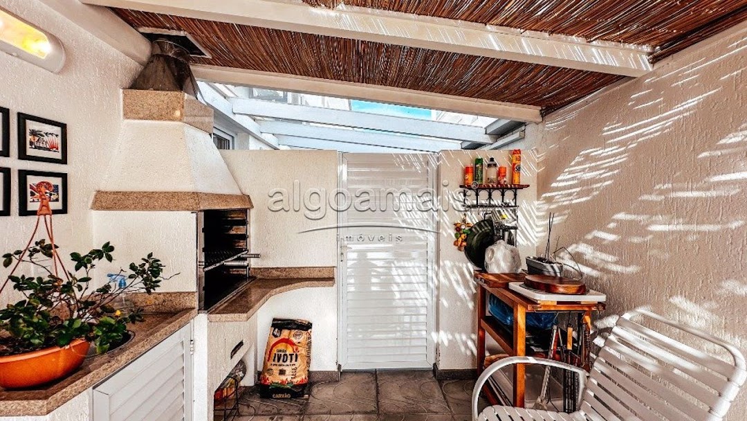 Casa de Condomínio à venda com 4 quartos, 178m² - Foto 31