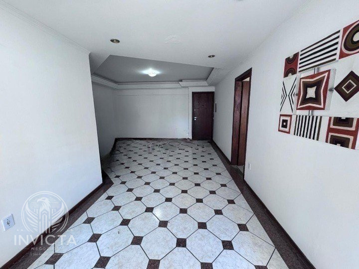 Apartamento à venda com 3 quartos, 134m² - Foto 2