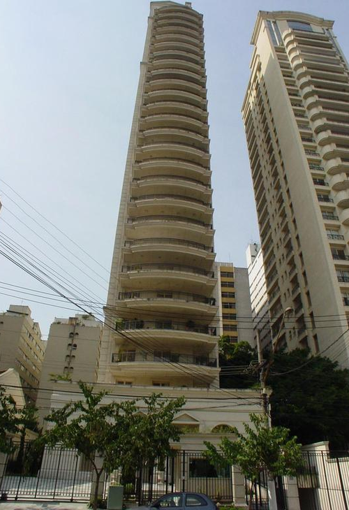 Apartamento à venda com 4 quartos, 260m² - Foto 1