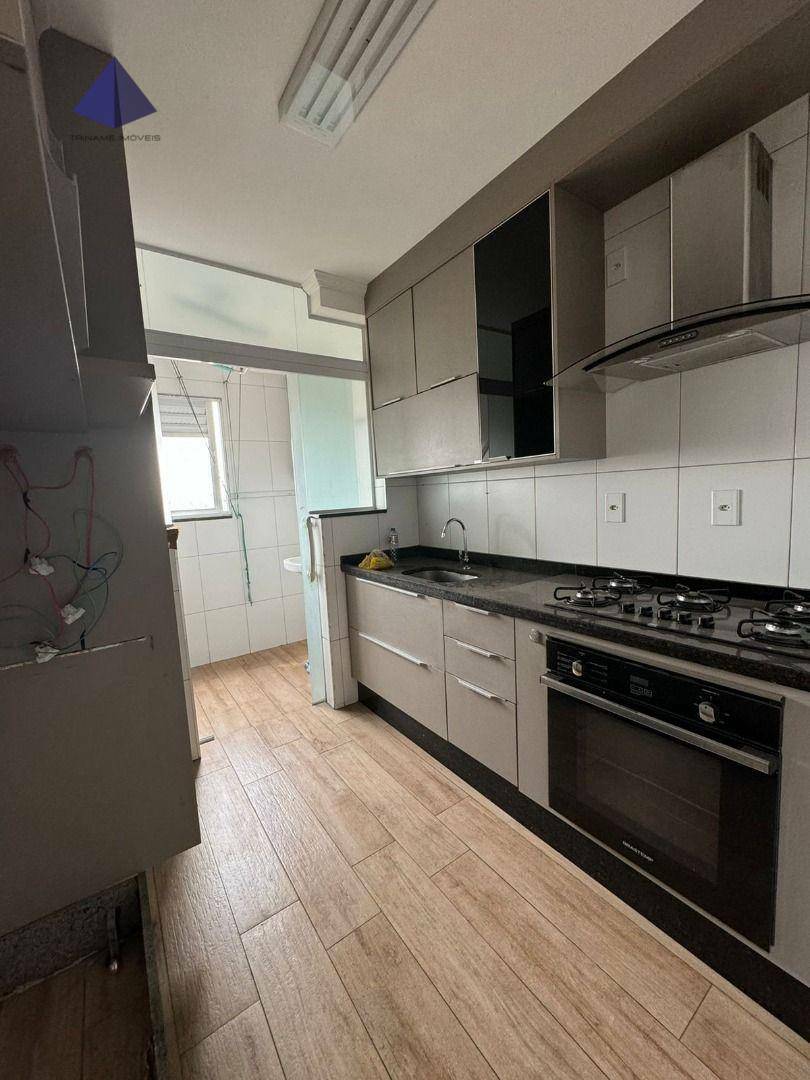 Apartamento à venda com 3 quartos, 69m² - Foto 1