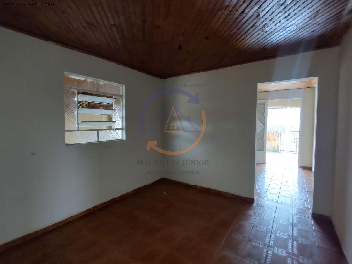 Casa à venda com 2 quartos, 324m² - Foto 12