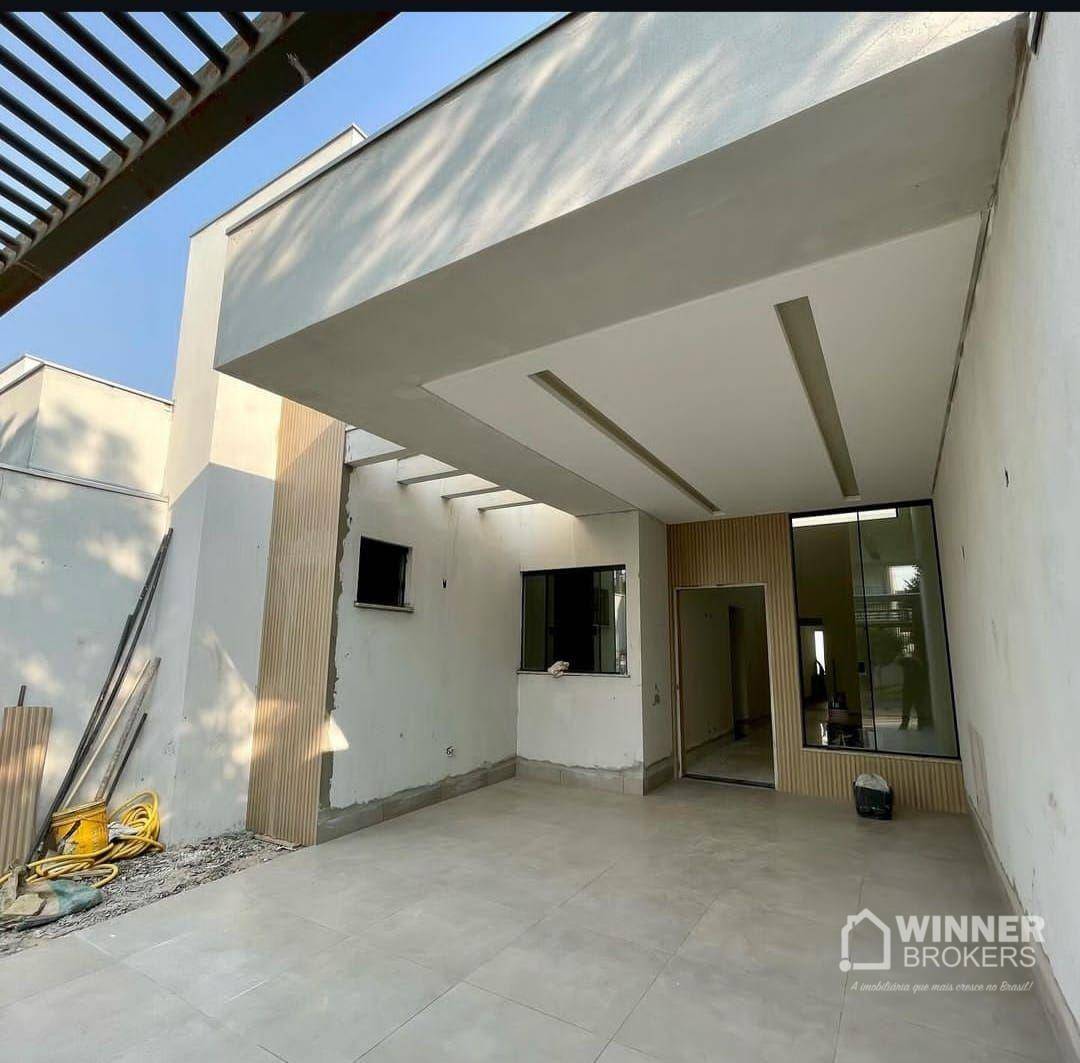 Casa à venda com 3 quartos, 120m² - Foto 1