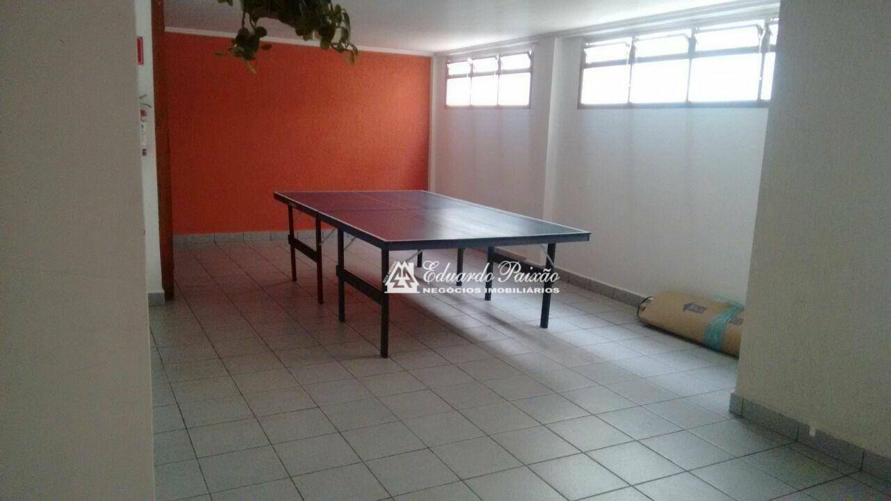 Apartamento à venda com 2 quartos, 60m² - Foto 13