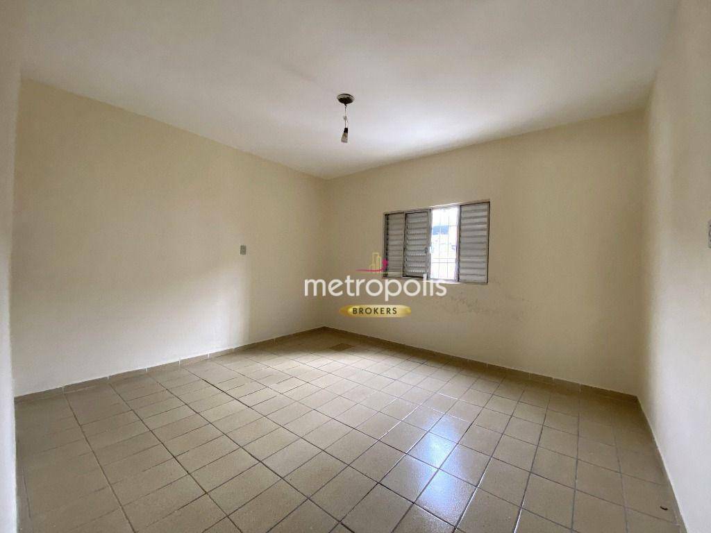 Casa à venda com 1 quarto, 250m² - Foto 1