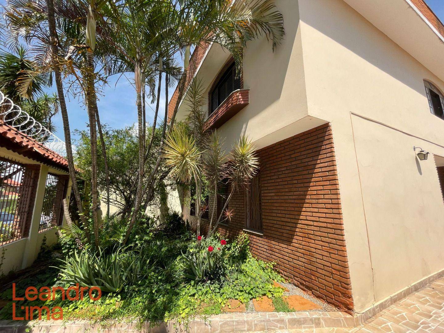 Casa à venda com 4 quartos, 350m² - Foto 43