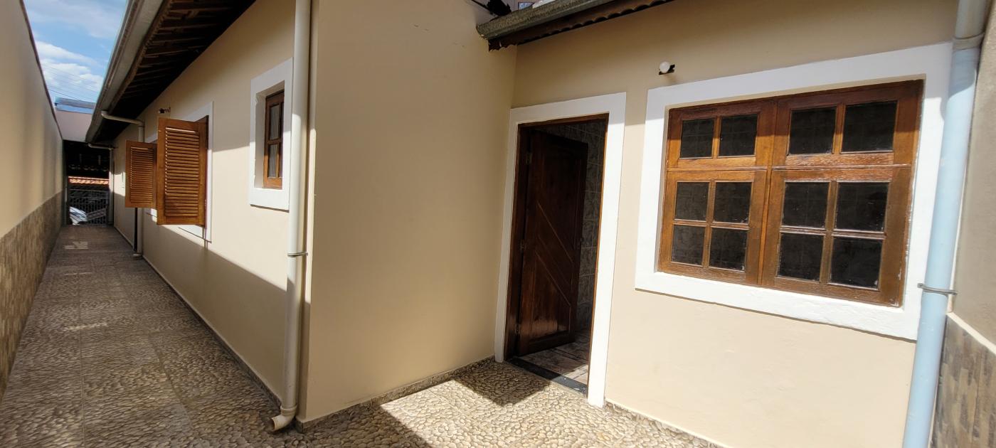 Casa à venda com 2 quartos, 125m² - Foto 15