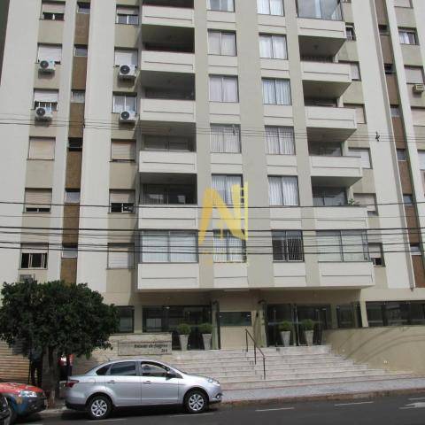 Apartamento à venda com 4 quartos, 367m² - Foto 17